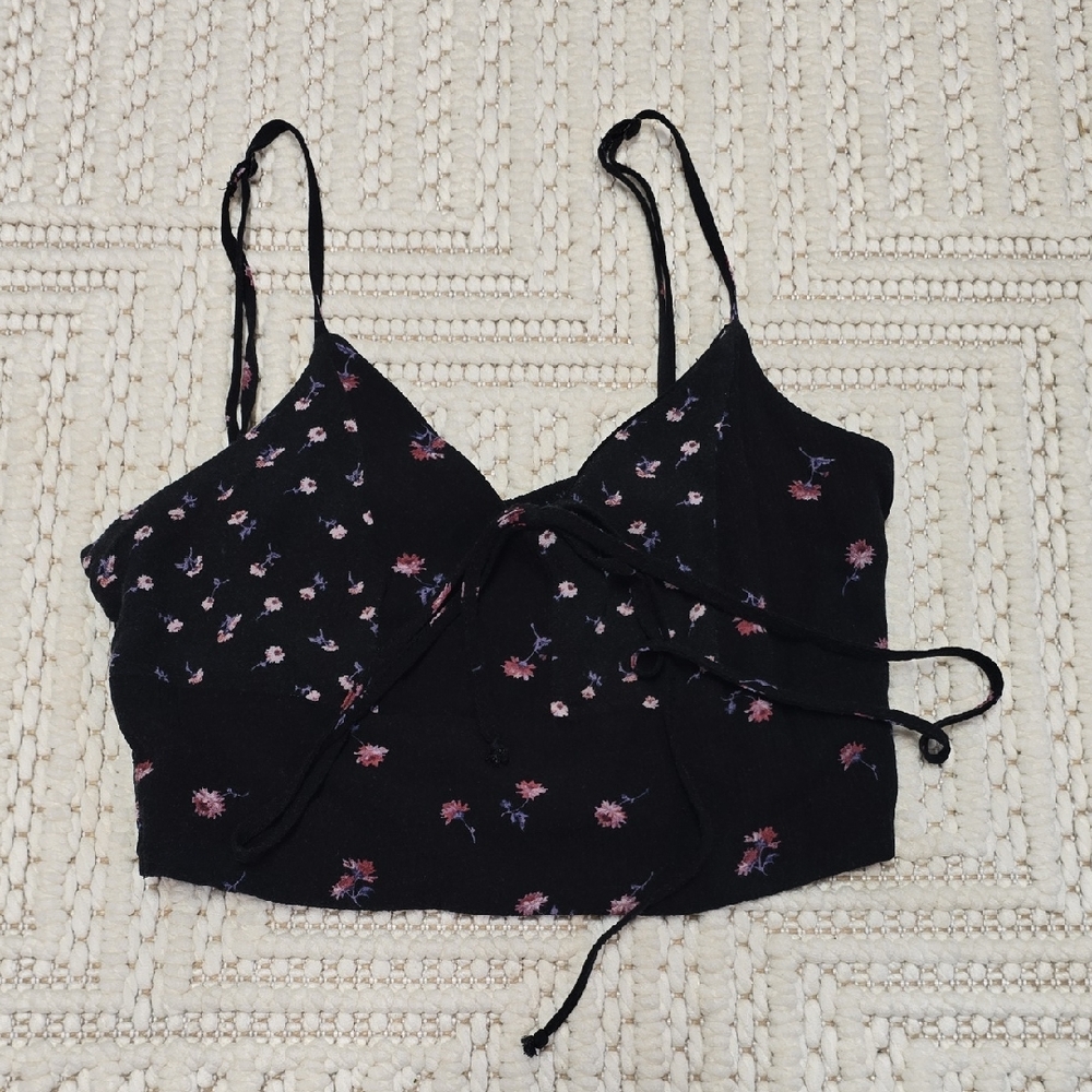 American Eagle Outfitters Black Floral Camisole